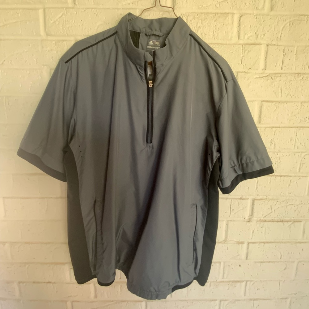 Adidas Climaproof Men's Gray and Black Short Sleeve Golf windbreaker